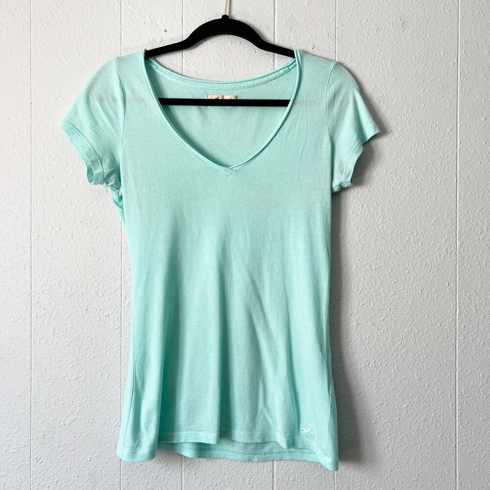 Hollister Vintage T-Shirt Womens Small Y2K Grunge Short Sleeve Cotton Modal